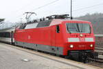 DB 120 115-1 vor dem IC 185 nach Zürich HB in Rottweil.