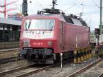 120 142 steht abgebgelt in Hannover Hbf (8.9.2007)