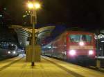 120 143-3 mit einem ICE-Ersatzzug in Frankfurt/Main Hbf.