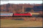 Ein leichter Mitzieher der 120 120-1, welche am Abend des 03.02.08 IC 2064 von Nrnberg Hbf anch Karlsruhe Hbf befrderte, aufgenommen bei Aalen-Hofen.