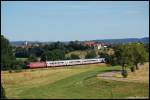 120 139 zieht am Abend des 05.07.08 IC 2161 von Karlsruhe Hbf nach  Nrnberg Hbf, aufgenommen am Km 5,8 der Oberen Jagsttalbahn (KBS 786) bei Saverwang. Am Zugschluss schob 101 098 mit.