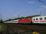 Doppel IC 1943/1949 nach Berlin Sdkreuz,der hintere Teil nach Leipzig,Zugteilung in Hannover.(25.07.2008)