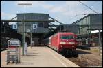 Am Morgen des 25.07.08 steht 120 134 mit IC 2010 nach Berlin Sdkreuz auf Gleis 11 des Stuttgarter Hbfs bereit.
