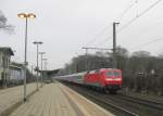 120 143-3 schiebt am 21.02.09 den IC 2028 aus Nrnberg Hbf bei der Einfahrt in den Gbf Hamburg-Wandsbek.