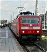 120 156-5 fotografiert am 10.09.2010 im Hauptbahnhof von Koblenz.