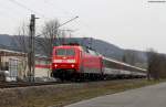 120 115-1 mit dem IC 186 (Zrich HB-Stuttgart Hbf) in Spaichingen 12.3.11