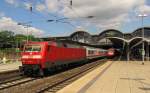 DB 120 125-0 mit dem IC 119 von Mnster (Westf) Hbf nach Innsbruck Hbf, in Mainz Hbf; 30.06.2011