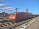 120 105-2 und 181 218-9 (kalt) ziehen den IC 2054 Frankfurt (Main) - Saarbrcken am 12.09.2011 aus Kaiserslautern