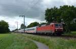 Am 02.06.2012 musste 120 125-0 einen IC von Luxemburg nach Norddeich Mole ziehen, hier bei Eisinghauen.