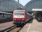 120 155-7 steht am 25.06.06 abfahrbereit in Karlsruhe HBF.