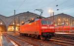 120 146 wartet am Morgen des 16.12.12 im Vorfeld des Leipziger Hbf auf neue Aufgaben.