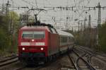 120 154 bei der Einfahrt mit dem ICE 2903 am 21.04.13 in Bonner Hbf.