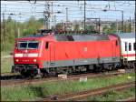 Grossaufnahme der 120 114-4. Hier vor dem IC2456 nach Dsseldorf. (Stralsund am 22.05.06) 

