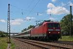 Am 13.06.2013 fuhr anstatt einer 101er eine 120er am EC 8. Hier ist 120 155-7 mit dem EuroCity kurz hinter Orschweier. Gru auch an den sehr netten Tf!