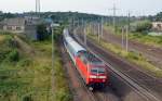 Der EN 476 Budapest-Berlin wird an den Wochenenden ber Leipzig-Wittenberg umgeleitet. Auf dem Weg nach Berlin durcheilt 120 114 am 25.08.13 Bitterfeld Richtung Wittenberg.