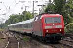 120 108-6 mit IC 2416 nach Hamburg-Altona bei der Einfahrt in Recklinghausen 25.5.2014