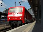 DB Fernverkehr 120 102-9 mit IC am 12.06.15 in Frankfurt am Main Hbf