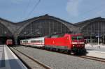 120 149-0 mit einem IC (wohl als ICE-Ersatz) in Richtung Hamburg in Leipzig Hbf.