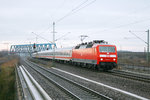 Von einem Bahnsteig des Bahnhofs Leipzig Messe wurder dieser InterCity fotografiert.
Aufnahmedatum: 4. Dezember 2008