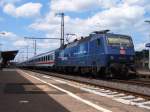 120 151-6  ZDF-Express  mit IC 2069 von Nrnberg HBF nach Karlsruhe HBF am 30.05.07 auf Gleis 2 des Aalener Bahnhofs.