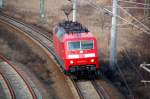 120 203 fhrt am 03.03.09 in den Bahnhof Bitterfeld ein...