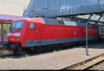 120 105-2 als IC 2068 (Linie 61) von Nürnberg Hbf steht in seinem Endbahnhof Karlsruhe Hbf auf Gleis 9.