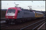 Der Euro Sprinter 127001 ist hier am 13.1.1993 mit einem Messzug aus Minden in Brackwede angekommen.