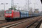 145 018-8 auf  Sonderfahrt  mit einem Kohlezug am 14.03.2017 in Berlin Schönefeld Flughafen
