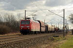 145 057 führte am 05.02.22 einen gemischten Güterzug durch Greppin Richtung Dessau.