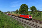 Die Baureihe 145 von DB Cargo ist ein eher seltener Gast in Bayern.