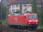 145 063-4 durchfhrt als LZ den Hbf von Osnabrck Hbf.