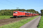Deutschland
Lok 145 074 von DBC zieht einem Autozug in Bösinghoven
19/9/2025