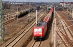 145 078 zieht am 29.03.09 einen Gterzug durch Bitterfeld Richtung Leipzig/Halle.