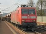 145 023 in der spten Nachmittagssonne, sie bringt einen Leerzug nach Gerstungen, von dort geht es mit Dieselloks (232) in Richtung Hessisch- Thringische Kaliwerke.  