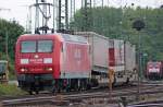 145 029-5 mit einem Gterzug bei der Durchfahrt in Kln Gremberg, 5.8.10