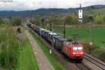 Die 145 008-9 mit einem Containerzug Richtung Sden bei Denzlingen am 21.04.2012.