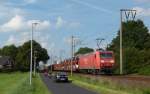 145 003-0 fuhr am 27.08.2012 mit einem Autozug von Emden nach Osnabrck, hier in Leer.