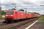 145 027-9 und 145 069-1 ziehen einen Lokzug mit insgesamt 21 (!) Lokomotiven. Aufgenommen in Bonn-Beuel am 18/06/2011.
