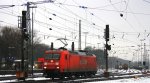 145 046-9 von Railion rangiert in Aachen-West bei Schneeregen und Regen am 9.12.2012.