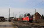 145 013-9 fuhr am 23.03.2013 mit einem gemischten Gterzug von Osnabrck nach Emden, hier in Aschendorf.