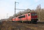 14.1.2014 Zepernick. 155 172 mit 145 075 und 298 303 warm am Schluß vermutlich als Schadzug nach Eberswalde.