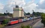 145 074 führte am 02.07.14 einen Containerzug durch Tostedt gen Rotenburg.