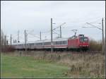 BR 145 068-3 mit dem IC 2213 auf dem Weg zum Rostocker Hbf. Aufgenommen am 19.12.06