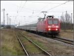 BR 145 023-8 am IC 2213 aus Binz nach Stuttgart. Aufgenommen am 22.12.06 kurz vor Rostock in Bentwisch.

