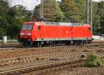 145 071-7 DB rangiert in Aachen-West. Aufgenommen vom Bahnsteig in Aachen-West. Bei schönem Herbstwetter am Nachmittag vom 27.9.2015.