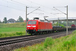 145 031-1 mit einem gemischten Güterzug in Zschortau.