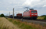 145 063 führte am 21.06.16 einen gemischten Güterzug durch Zschortau Richtung Leipzig.