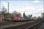 HGK und SBB: 145-CL 012 schleppt eine 421er der SBB, 185 573 (9480 0 185 573-3) und den DGS 59743 aus Itzehoe nach Frechen.