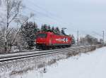 Die 145-CL 012 am 19.01.2013 unterwegs bei Langenisarhofen.