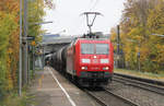 Auf dem Weg zur MIRO (Raffinerie) durchfährt 145 019 den Bahnhof Karlsruhe-Mühlburg.